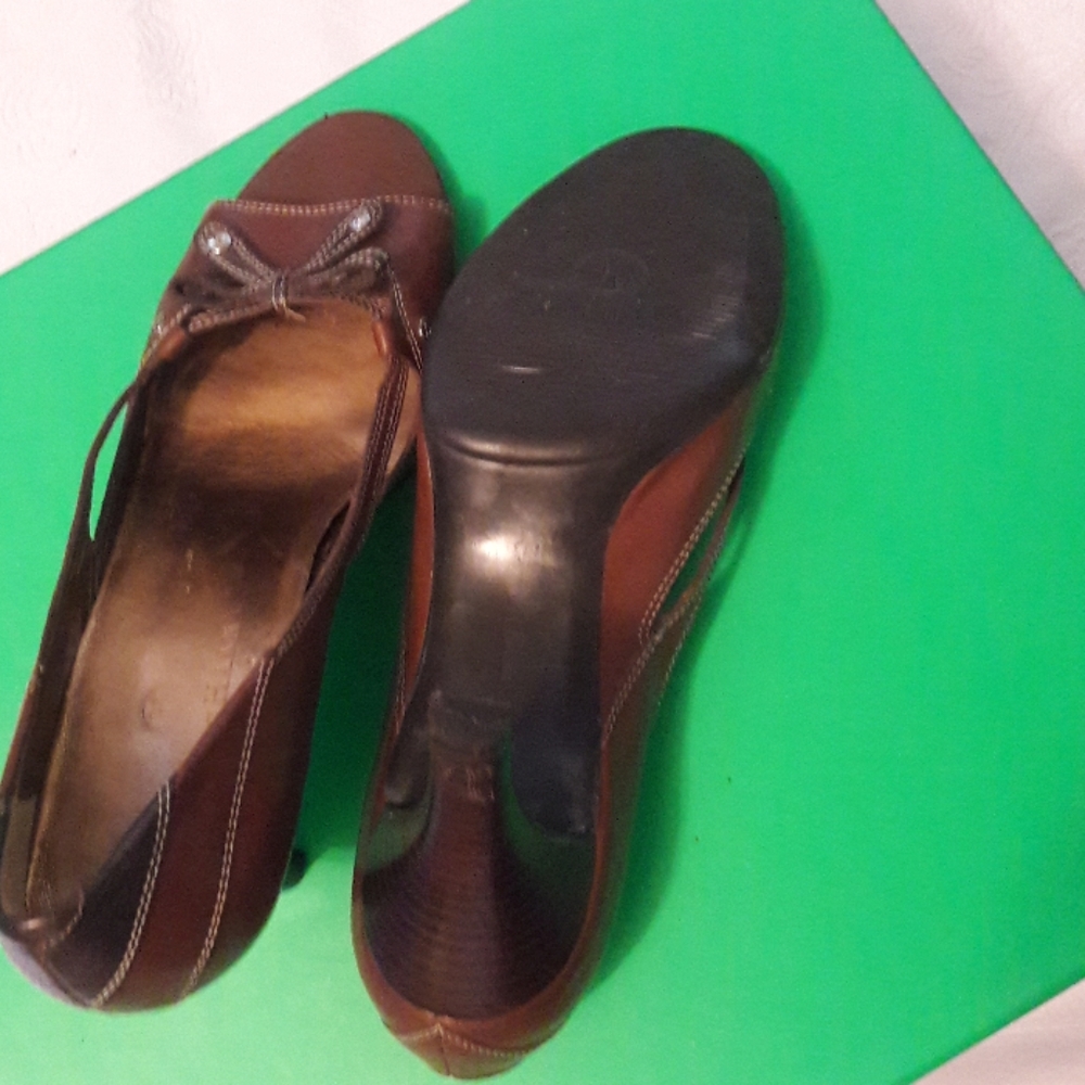 Cole Haan open toe pump - Picture 6 of 6